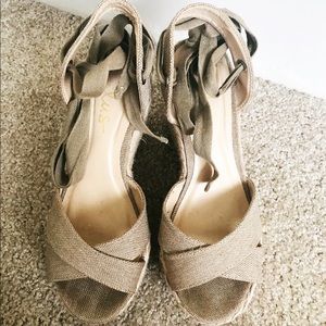 Lulu’s Nude Lace-up Espadrille Wedges